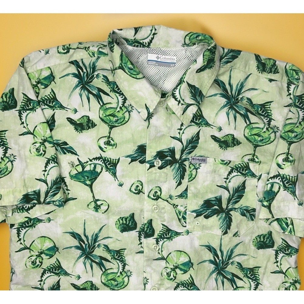 Columbia Shirt Men Sz S Trollers Best PFG Short Sleeve Vented Palms Fish